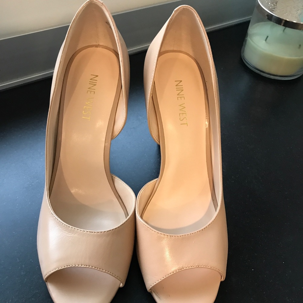 Nine West d'Orsay stiletto-nude color-size 8.5